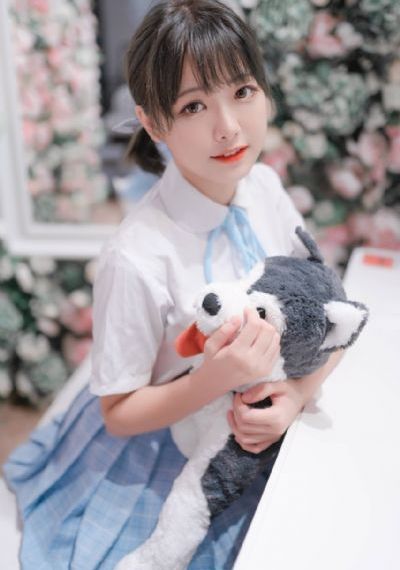 日日摸夜夜添狠狠添_4K日韩电影在线