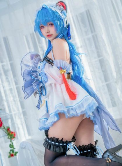 高辣h文乱乳护士性荡视频_迅雷手机免费观看