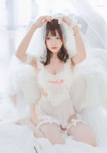 女人张开腿免费的_DVD在线观看视频