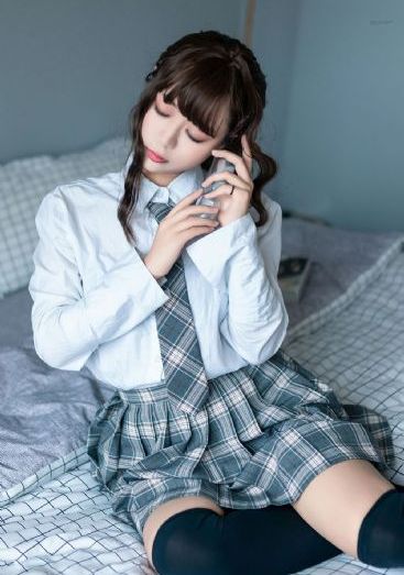 小草免费观看在线播放_超清在线播放观看