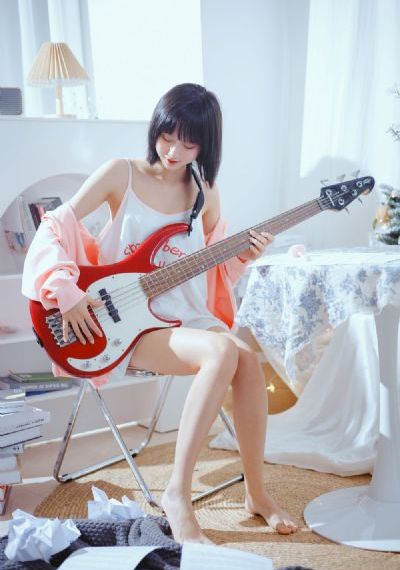 睡美人 2014 菲恩·琼斯_蓝光高清在线