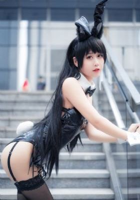 美女被人操_HD高清完整电影